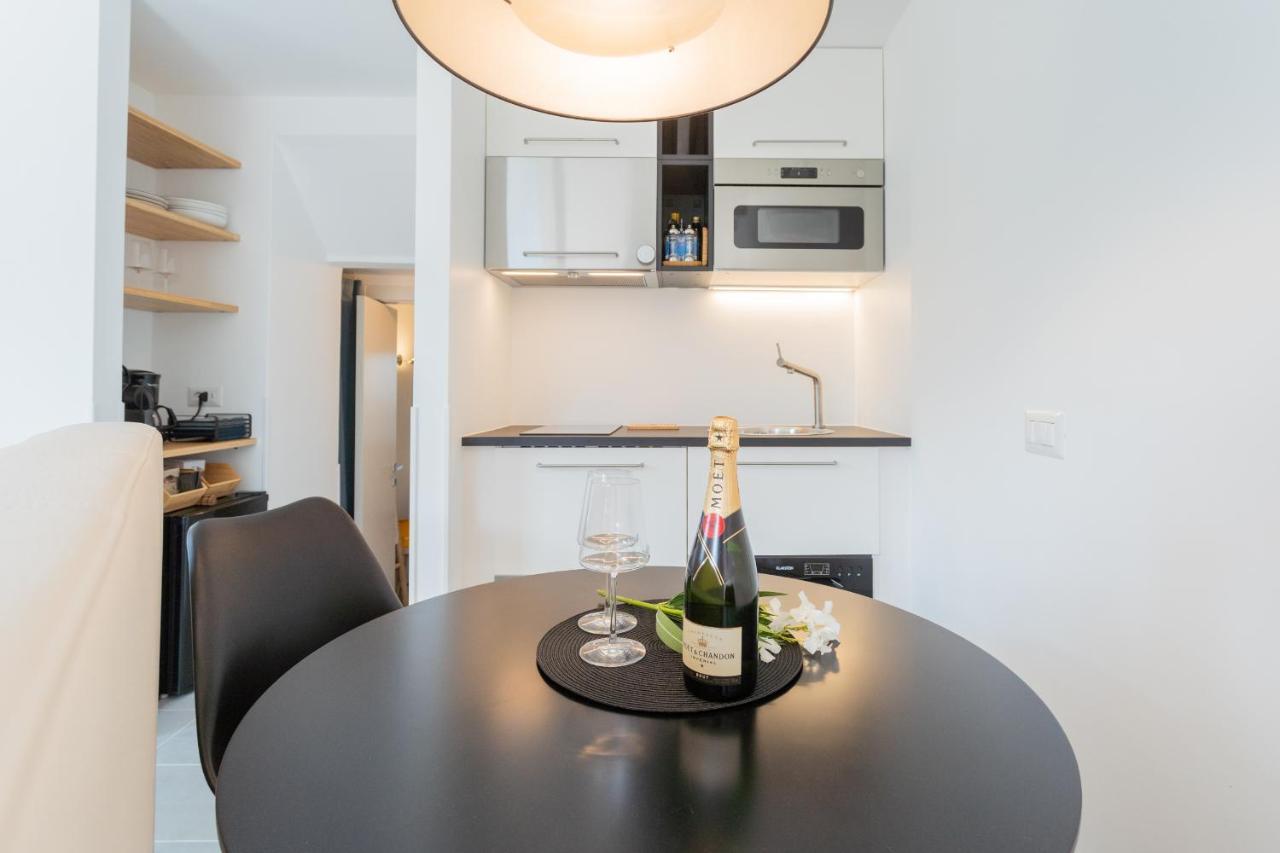 P Terrace - Lake View By Rent All Como Apartman Laglio Kültér fotó