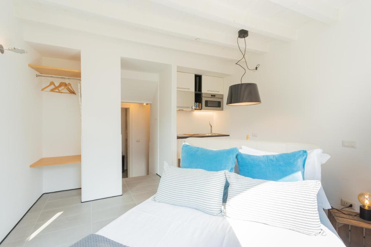 P Terrace - Lake View By Rent All Como Apartman Laglio Kültér fotó